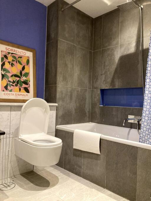 Stylish 2 Bed Accessible Flat Perfect Location Lägenhet Glasgow Exteriör bild